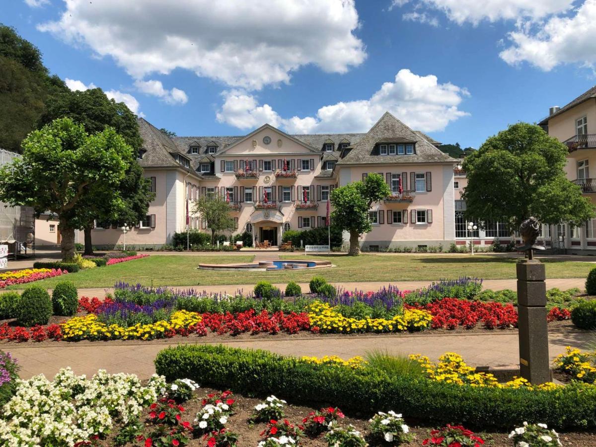 Spitzhaus Wolf Villa ทราเบิน-ทราร์บาค ภายนอก รูปภาพ